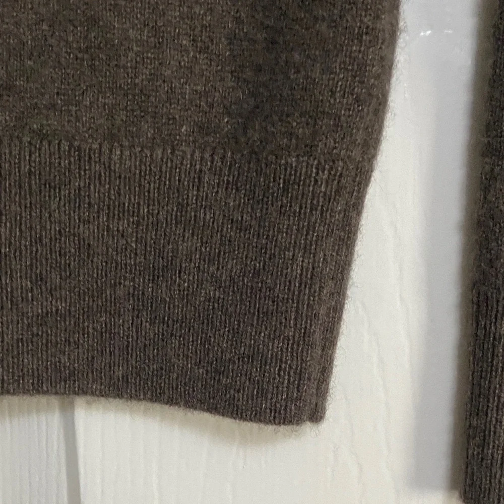 Quince Rich Brown Cashmere Turtleneck Sweater - Picture 7 of 10